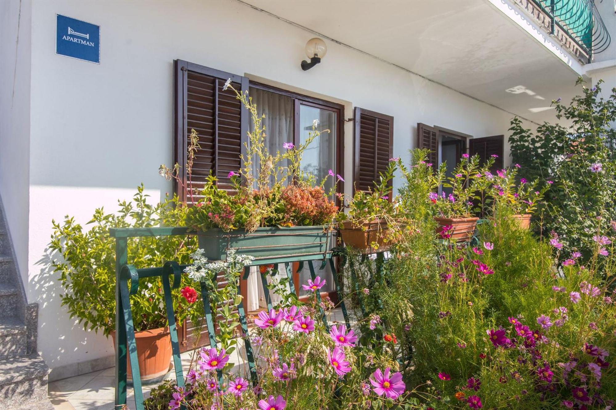 Apartment Vinka Trogir Buitenkant foto